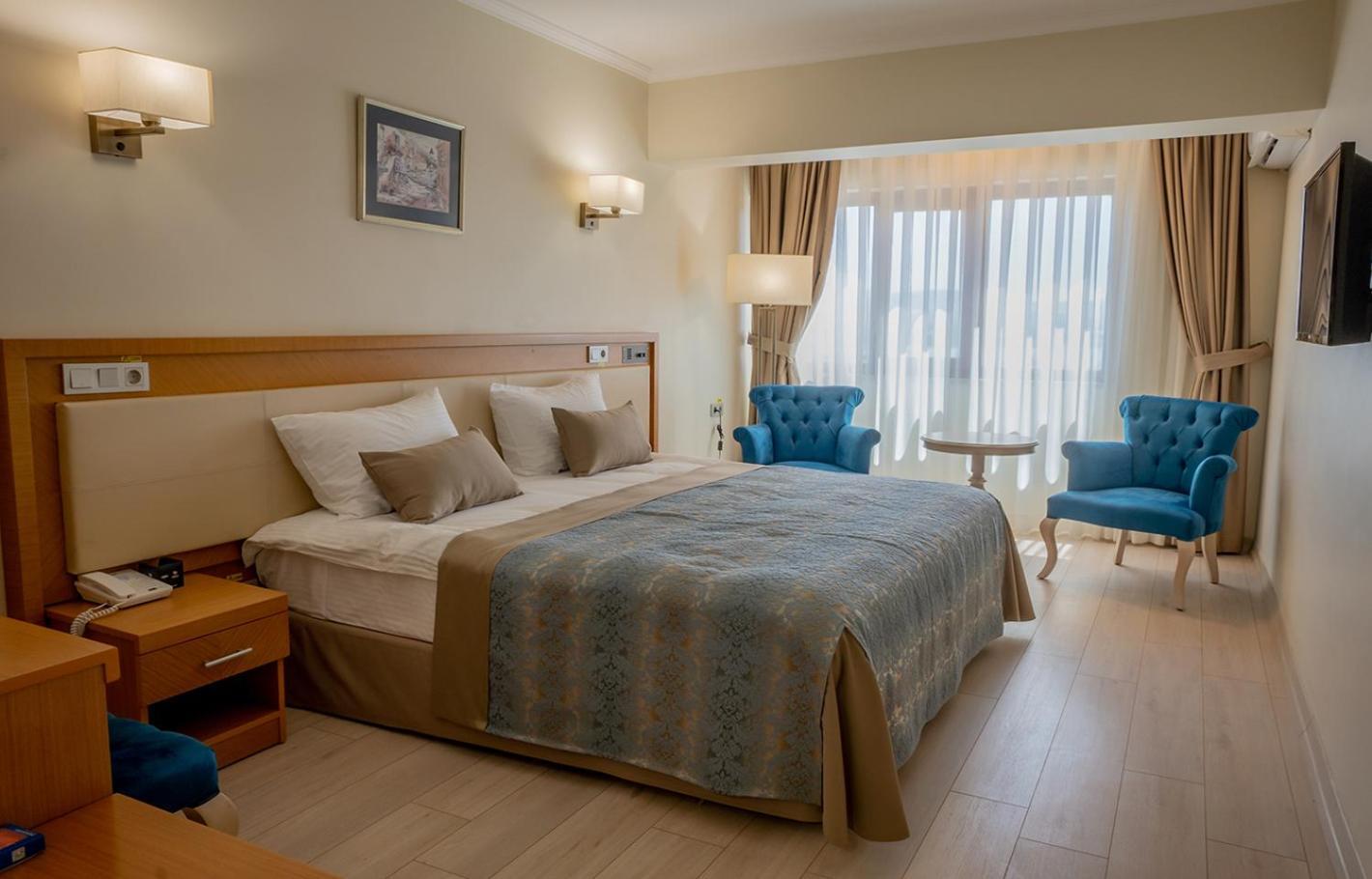 Patalya Lakeside Resort Hotel Golbası Exterior foto